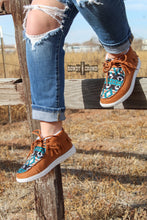 Load image into Gallery viewer, Mesquite Moccasins
