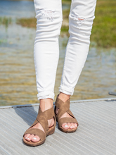 Load image into Gallery viewer, Kori 4 Taupe Sandals
