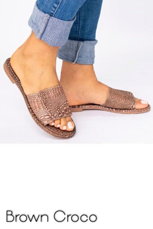 Mimi 4 Brown Croco Sandals